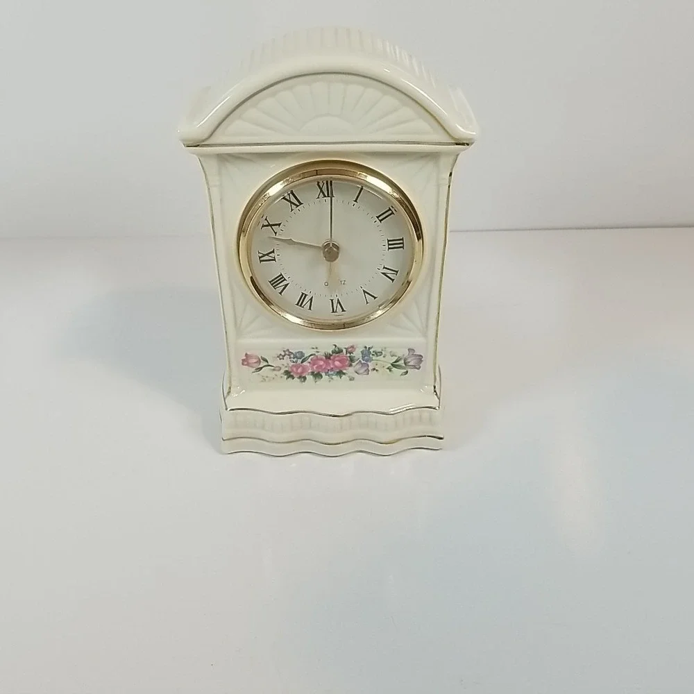 Vintage Godinger Porcelain Treasues Irish Rose Mantle Clock